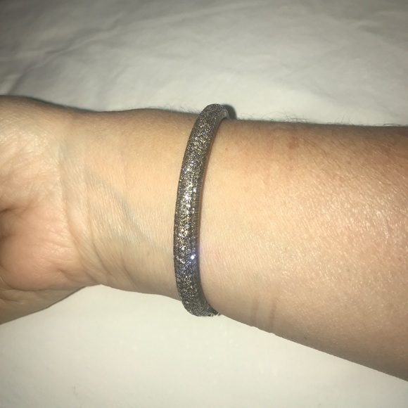 Genuine Diamond snake bangle - Picture 4 of 4